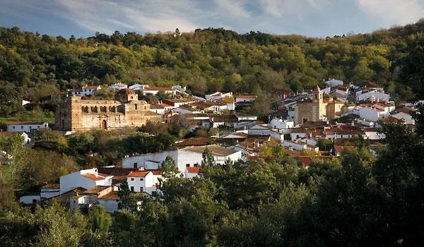Casa Con Encanto El Castano Castano de Robledo Spain