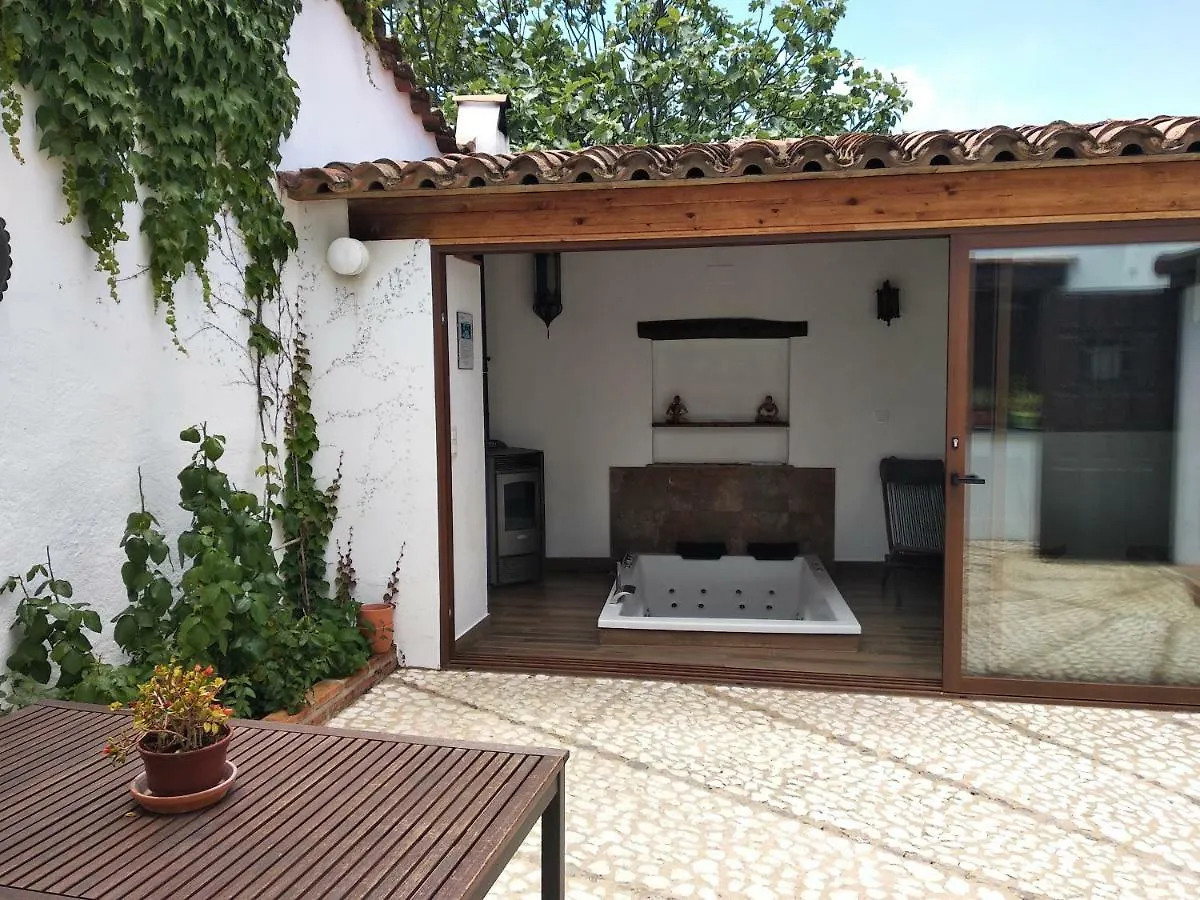 Country house Casa Con Encanto El Castano Castano de Robledo
